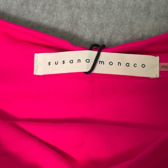 NWT Susana Monaco Pink Glo Tube Flare Mini Dress - Size L - Picture 2 of 5